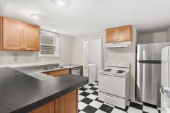 7624 Oak St-023 (Medium)