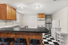 7624 Oak St-020 (Medium)